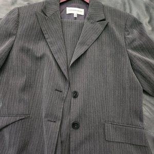 Beautiful lined pantsuit